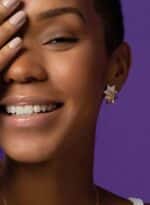 BRINCO ESTRELAS - BANHO DE OURO AMARELO - Imagem 2