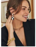 OMEGA MOLA - AÇO E BANHO OURO AMARELO - Imagem 3