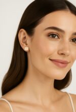 BRINCO PAVE QUADRADO - BANHO EM OURO AMARELO - Imagem 2