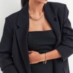 COLAR COM TUBOS 4MM - BANHO EM OURO AMARELO - Imagem 3