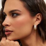 ARGOLA  PAVE PREMIUM - BANHO EM OURO AMARELO - Imagem 2