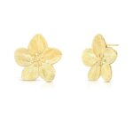 BRINCO FLOR ACETINADO - BANHOE EM OURO AMARELO